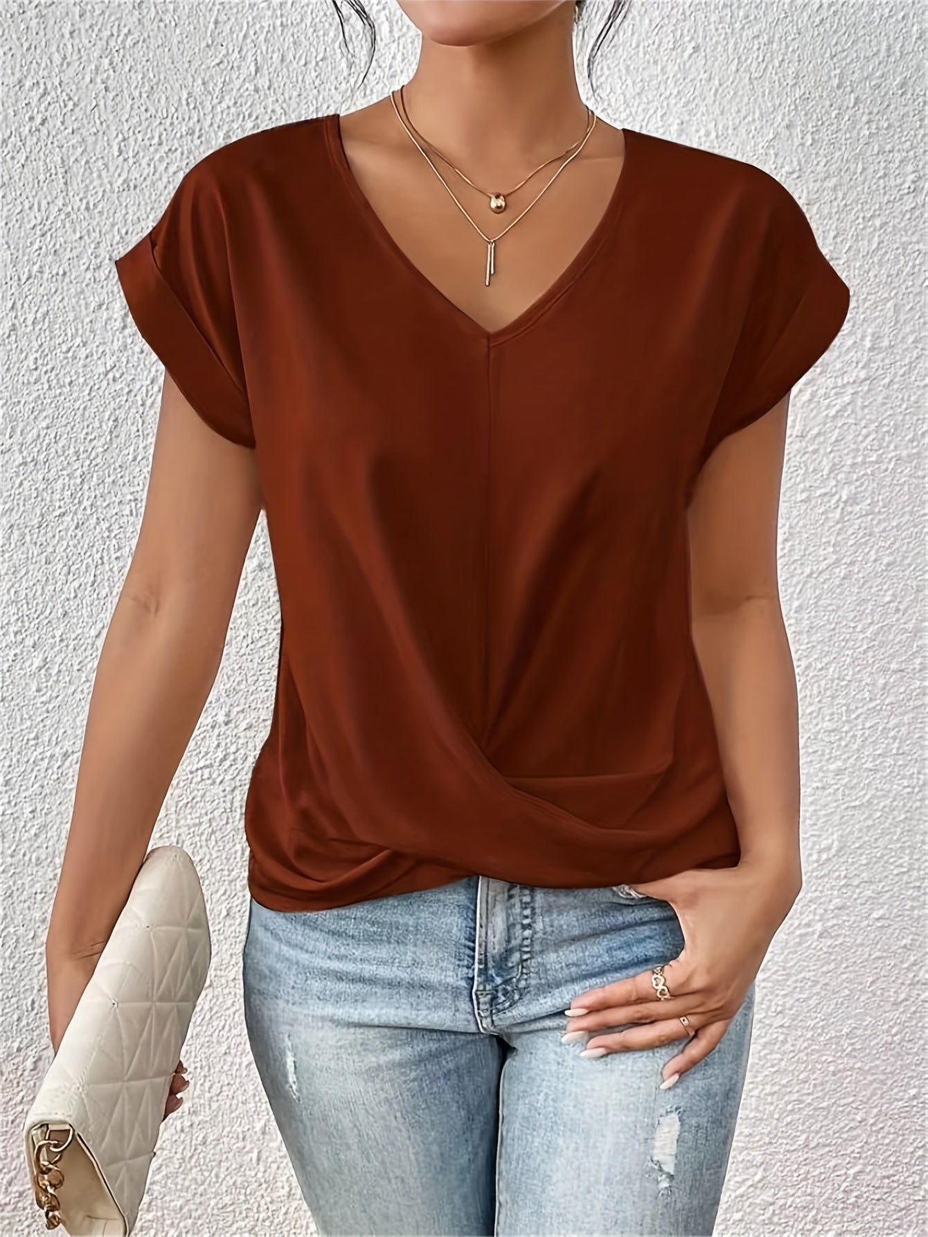 Van Elst Mode® | Comfortabel T-shirt met elegante halslijn (TIJDELIJK 1+1 GRATIS!)