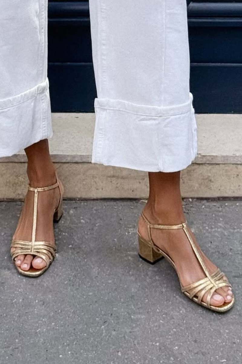 Van Elst Mode® | Gouden Sandalen Dagelijkse Elegantie