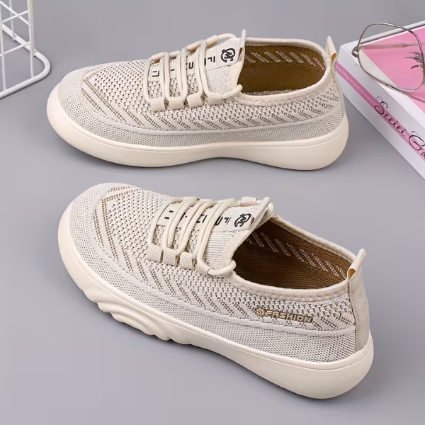 Van Elst Mode® | Luchtige dames moccassins met glanzende details